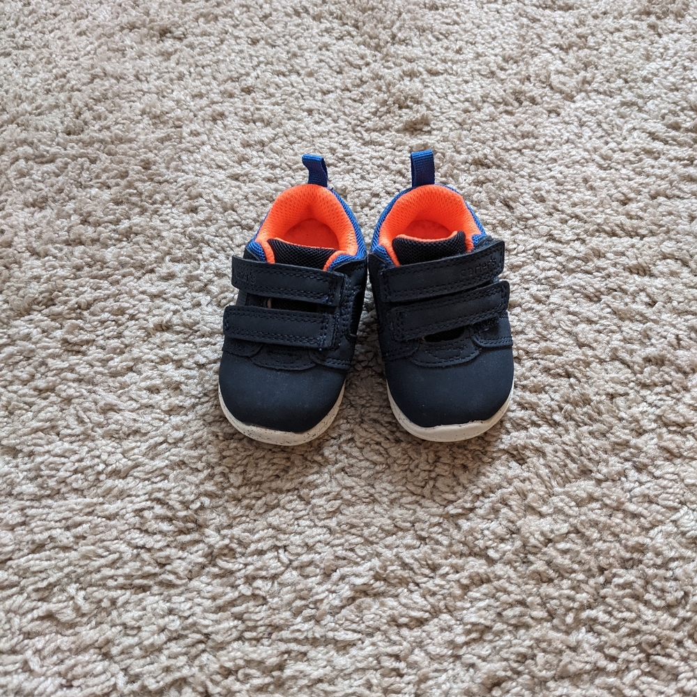 Carter's boys tennis shoes